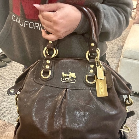 Large Coach Purse - Picture 12 of 12